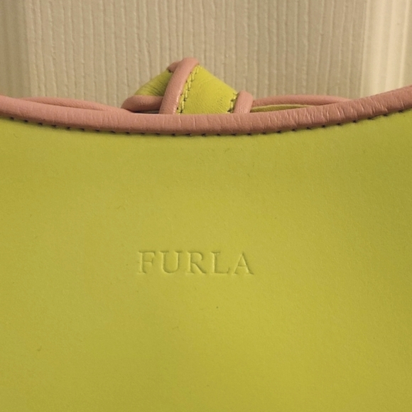 Furla, leather handbag, lime green with pink trim - Picture 3 of 11